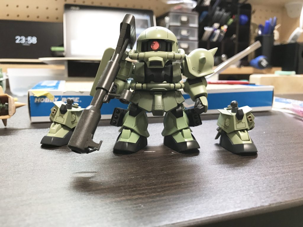 偶然にも足の骨組みの長さとボールジョイントの径が全く一緒だったので脚の換装もできます。
再投稿になってしまったので後出しジャンケン感が否めません。