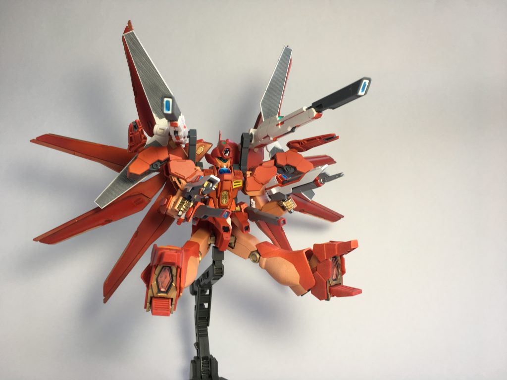 必殺のハイマットサンバースト形態。
フリーダムに搭載されるマルチロックオンを用いて敵を捉え、サテライトキャノンを中心とし、スーパードラグーン射出中なら20門同時掃射で掃討する。
「月よ！我が太陽の光で以って輝いているか！」