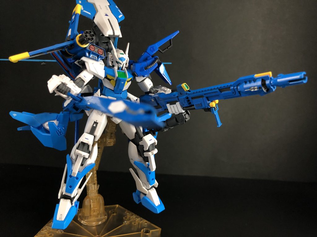 両方とも遠距離武器にも。