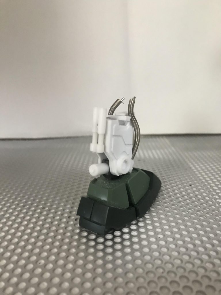 脚部フレーム塗装前