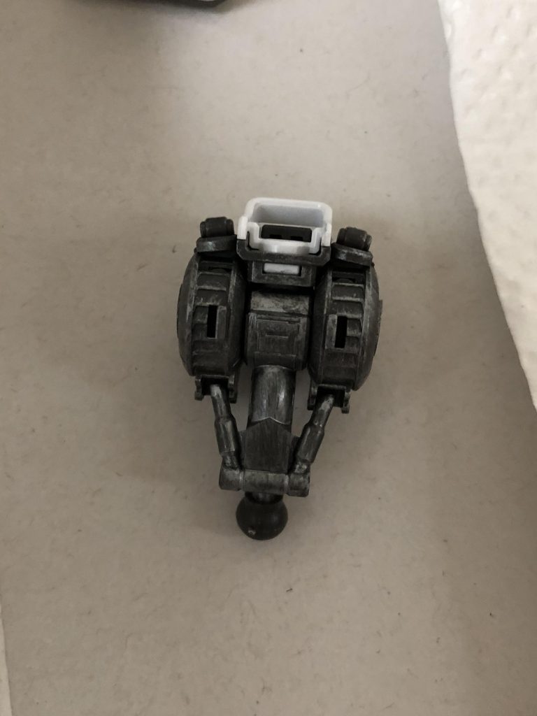 シルバーで軽く鉄感を出してみました