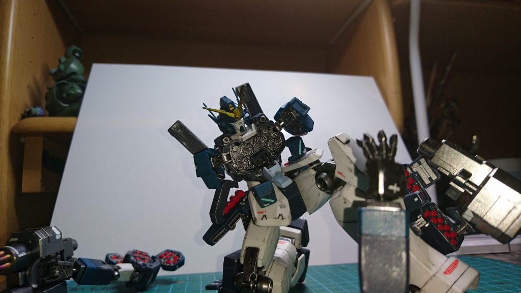 EWの1件が終わってボドボドになったガンダムを見つめ、トロワは何を思う…