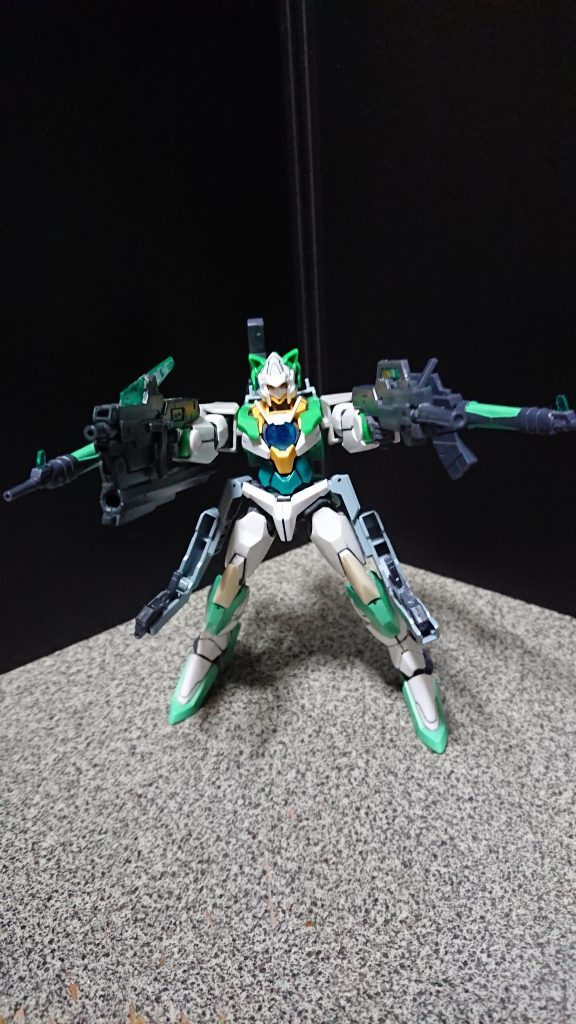 フル・バースト状態。

身体中のあらゆる射撃武器を一生掃射します。