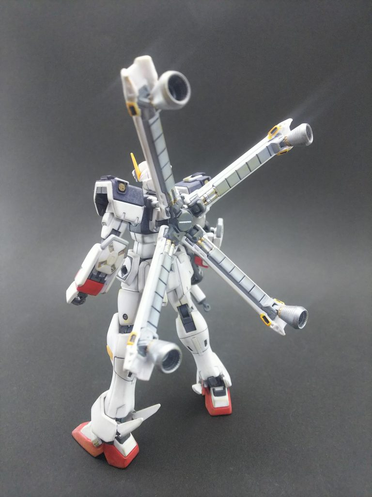 エッジを中心に全体的にすす汚れのような黒っぽいウェザリングをしています。