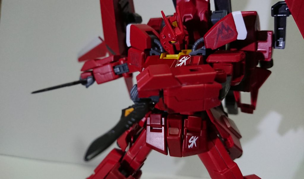 アメイジングナイフ
ディフェンサーに装備してます