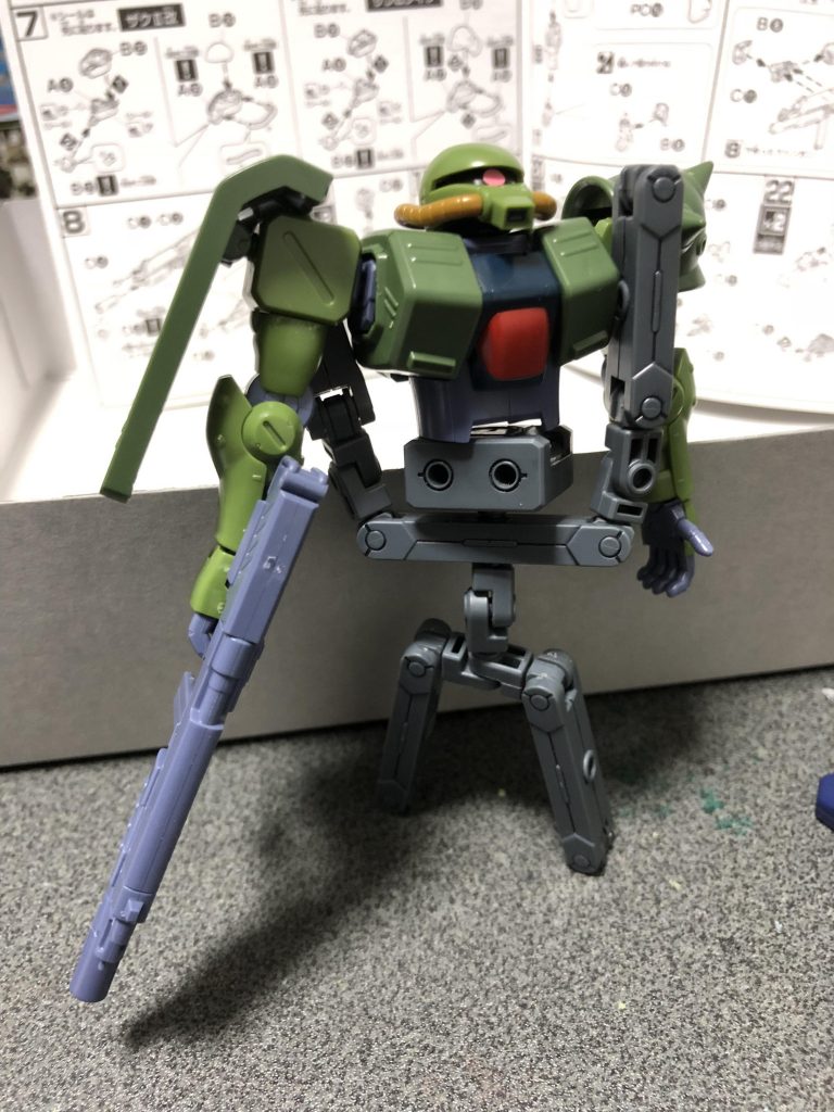 これぐらいなら持てるぐらいの力持ち！
だけど結構な確率でバランスを崩して転ぶよ！