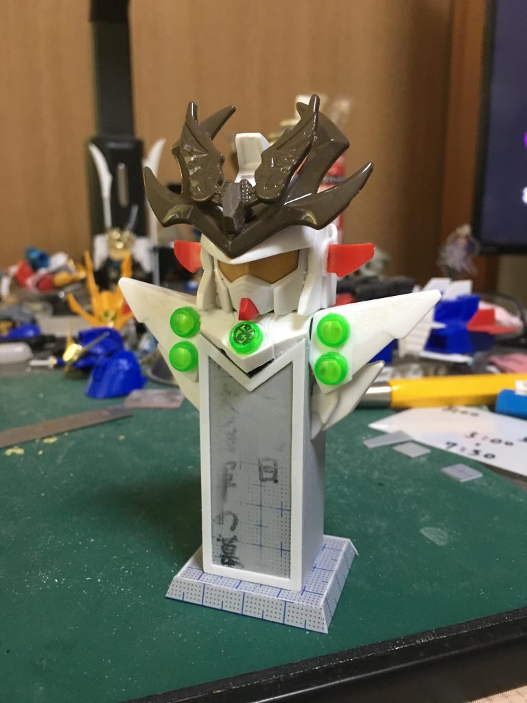 塗装前〜。
使用キットはみたままそのまま、三代目大将軍です。あとはプラ板。