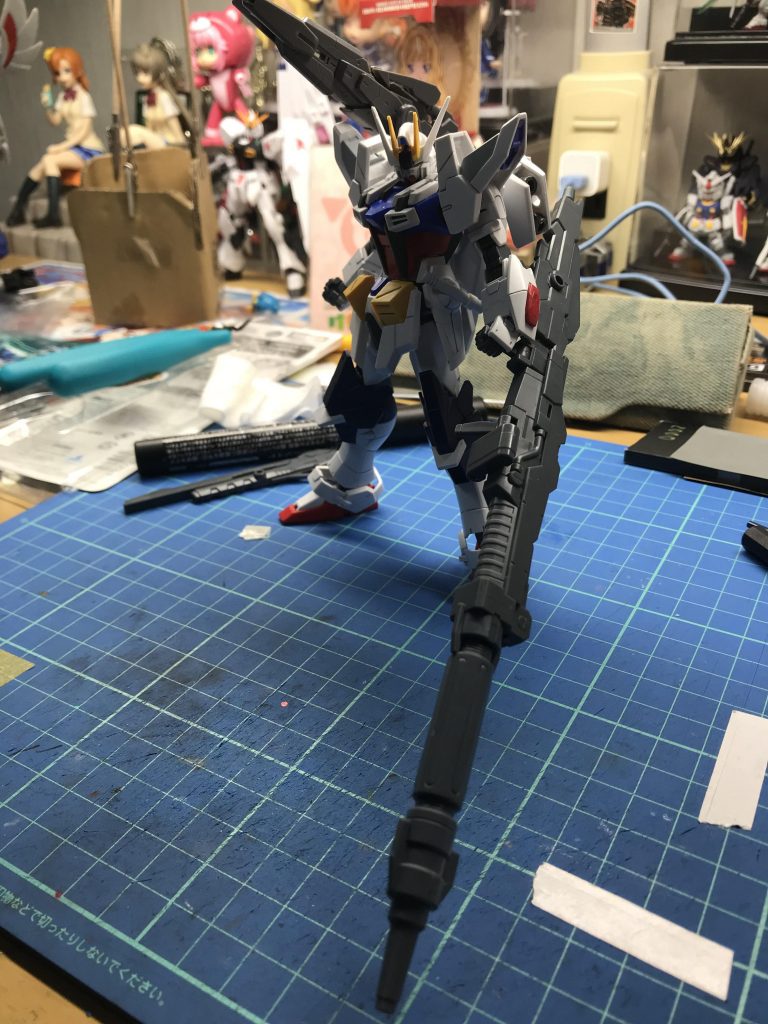 超高インパルス砲「アグニ」改
ランチャーストライクの装備だったアグニを改造して、高火力はそのままに超遠距離の相手に対しても精密射撃を可能にした。エネルギー消費量も少し改善されて運用時間も多少は伸びている。