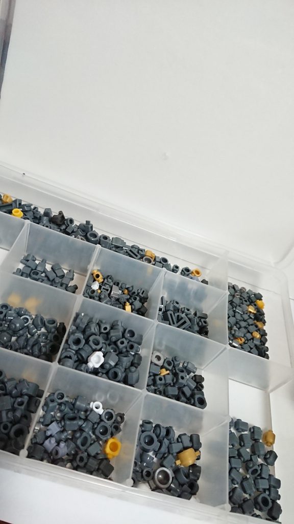 溜め込んでたポリキャップとか~