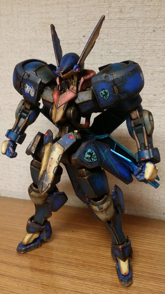 汚しが過ぎて黒いです