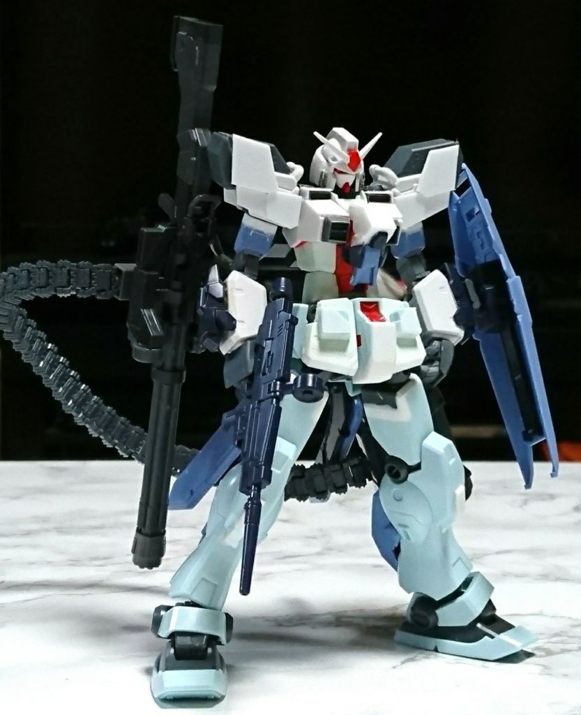 ガワや武装はペイルライダー(空間戦仕様)から。ジャイアントガトリングは好みでシステムウェポンの物を使用しています。
白い部分はプラ板です