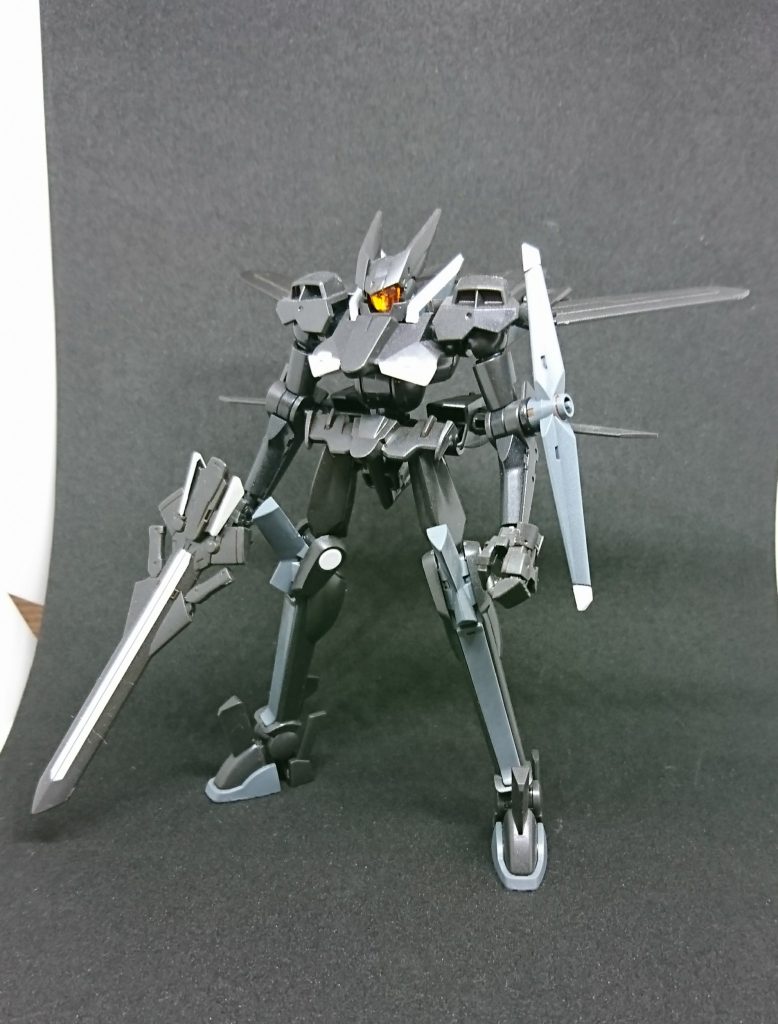 最初はグラハム機にしていましたがオーバーフラッグス仕様に戻しました