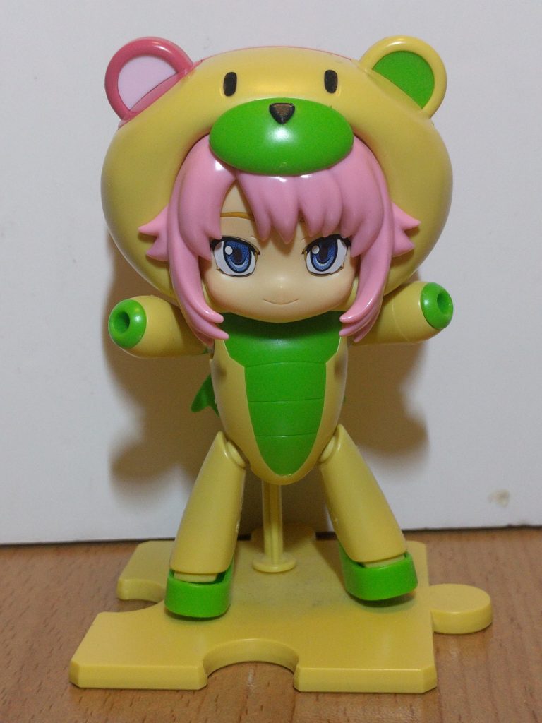 素体になったのはキャラッガイのフミナとモモ。顔はフミナで髪の毛がモモです。後ろのポニテもモモから流用したので色がちぐはぐ