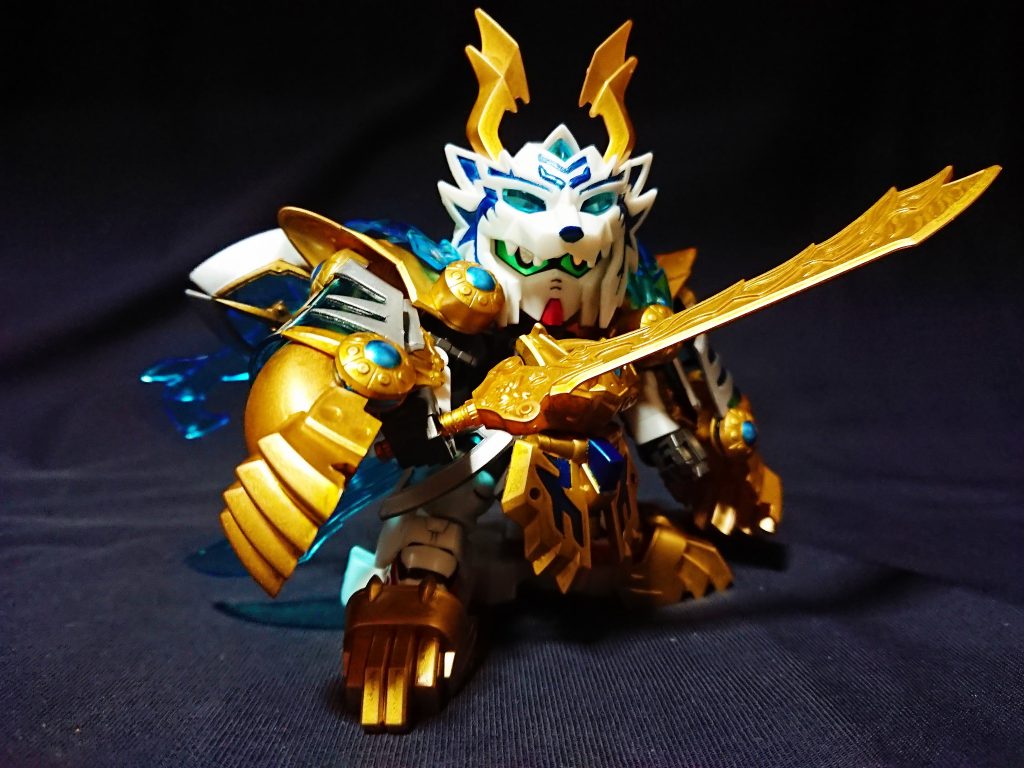 他には猛虎装の盾にノーマル孫権のテールバインダーを取り付け蒼晄楯を強化。(メイン写真)
防御をかためた轟大帝となっています。