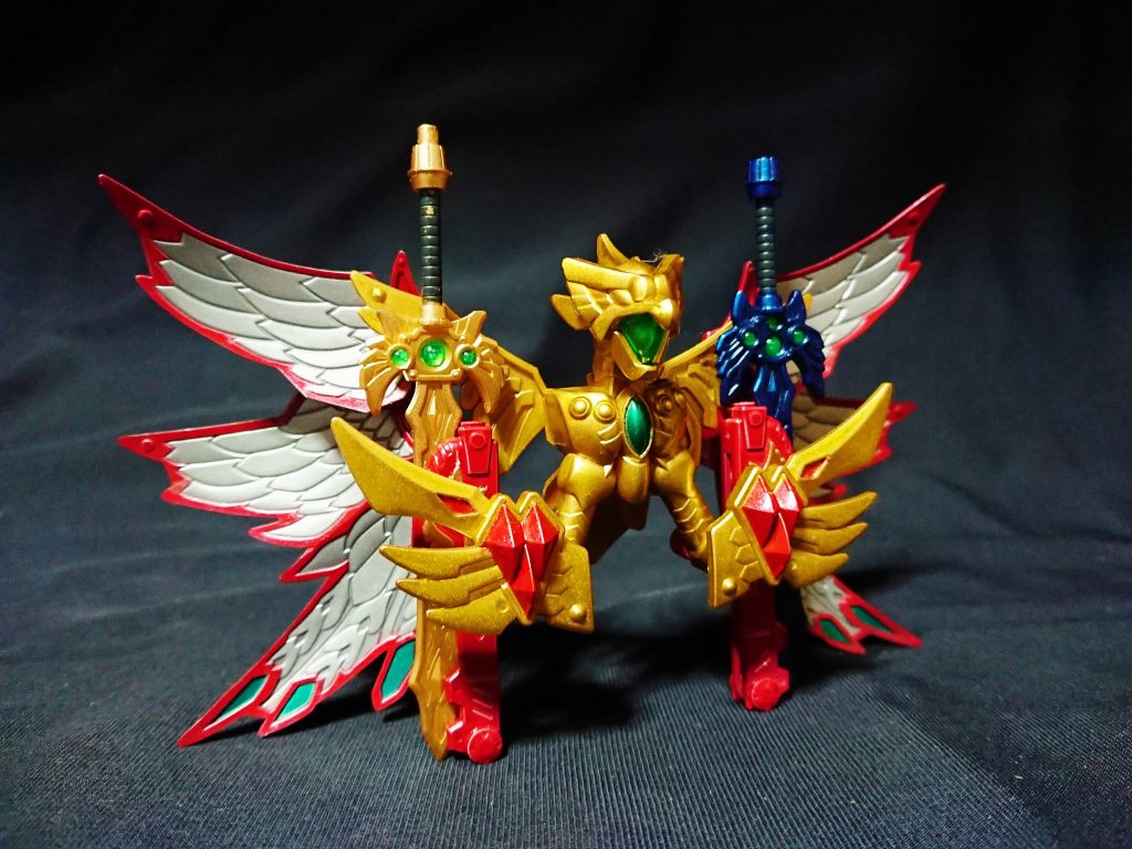 鳳熾魂
完成には曹丕と徐晃が必要なわりに、ほかの神器より派手さに欠ける…が、そのぶんいじり甲斐はあるはず。
やっている方も多いけど、姜維の焔琉麒麟戟を威天剣&星凰剣の鞘にしました。