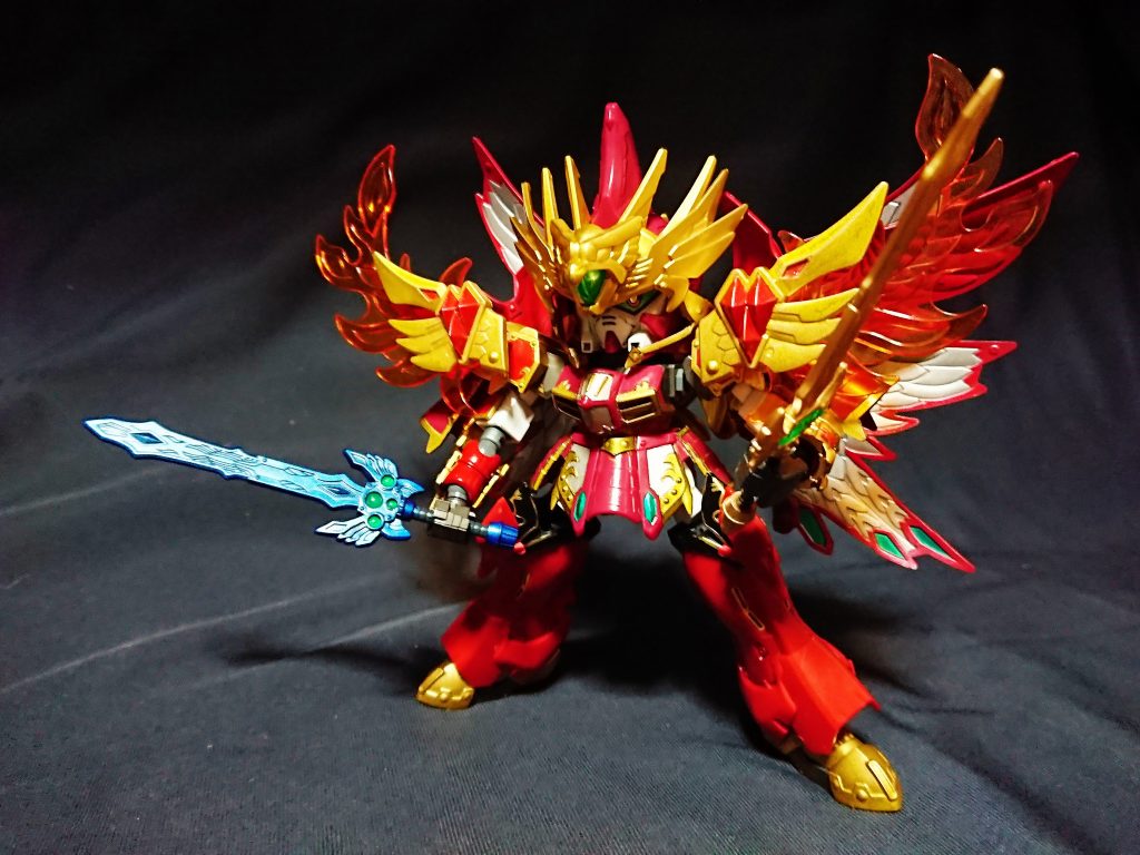 焱のような闘気を剣に纏い蚩尤と戦った機駕最強の侠。