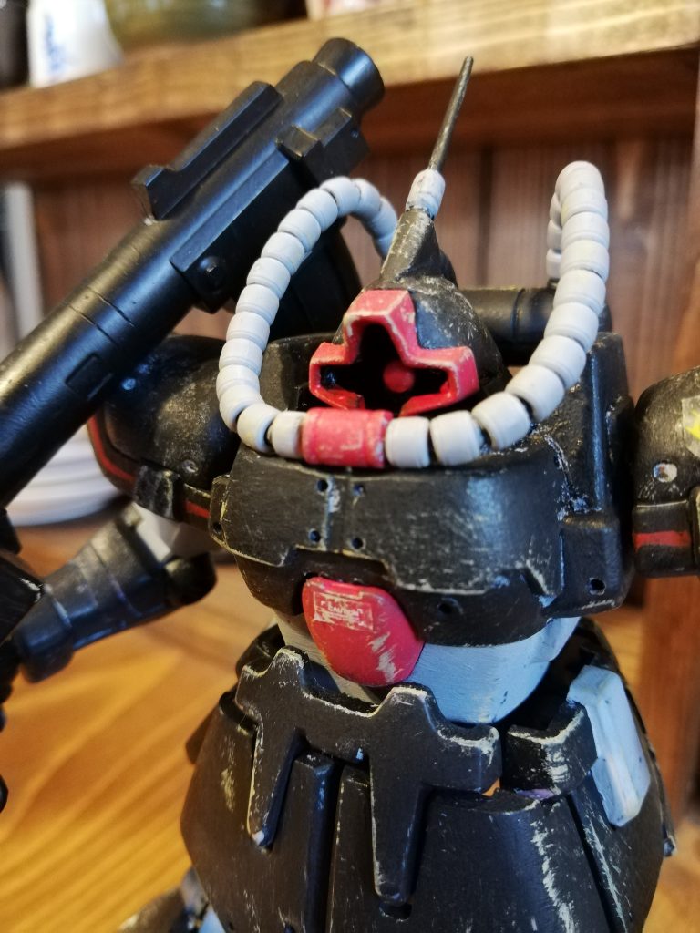 頭周りアップ。