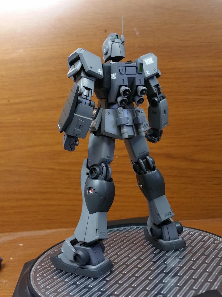 バーニアは市販のものに置き換えて太腿を2mm程延長、腰は1.5mm程延長しています