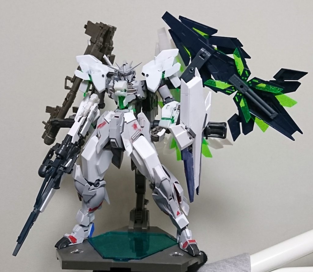 クリアーパーツはお台場限定フルアーマーユニコーンガンダム、バンシィノルンセットの物をそのまま使用しています。
発色が良く、ラメが入っているので綺麗です