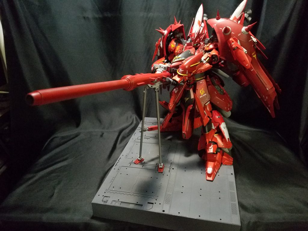 アクシズ破壊用のバスタービームランチャー、この武器を持たせるために作ったといってもいいです(笑)