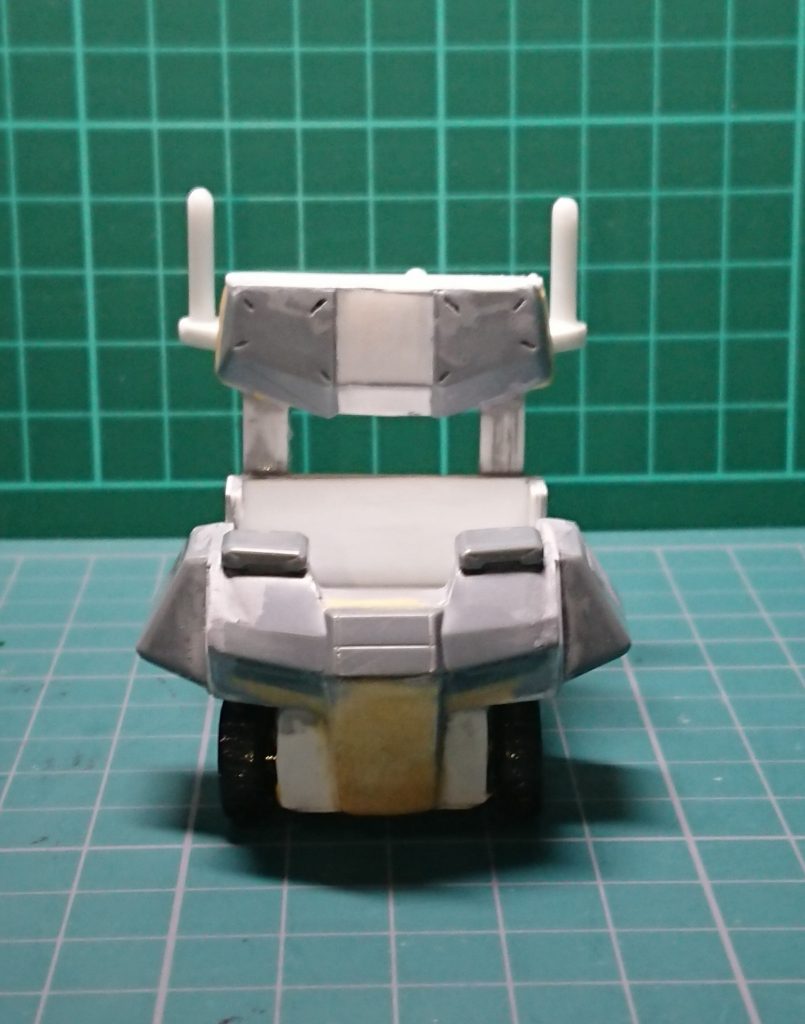 BB戦士No.273のチョバムアーマーとパトレンジャーのミニプラを素材に、イラストを頼りに作成しました。