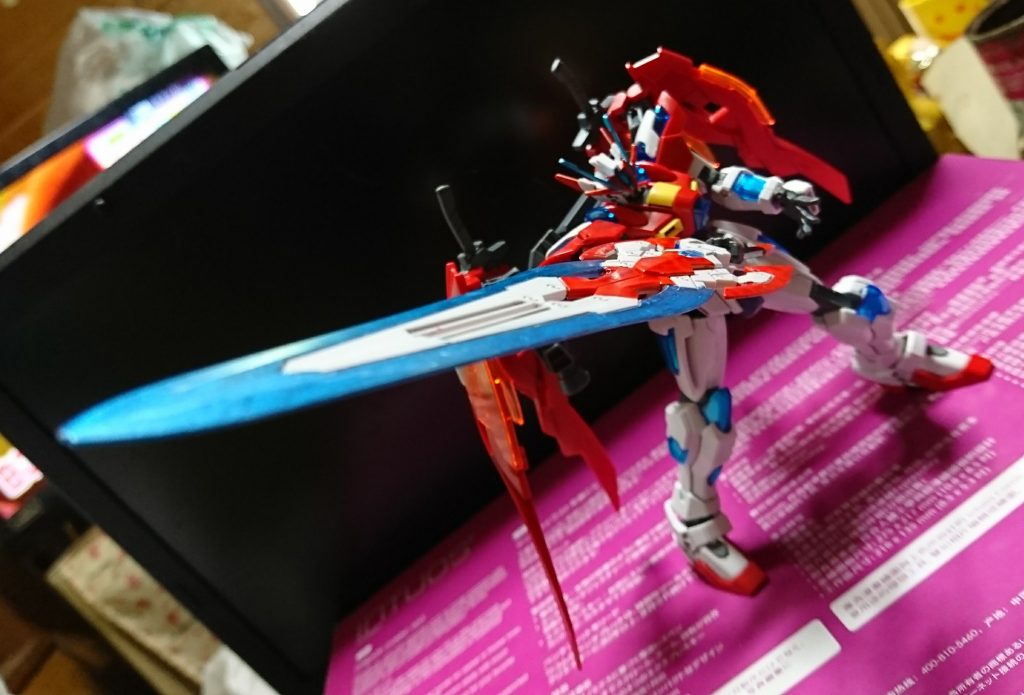 ブレイジング・フレアガンダム–4枚目/制作者:@maaku321