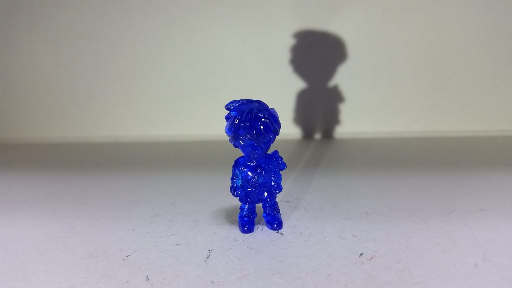 パイロットの緋色もついてきます。