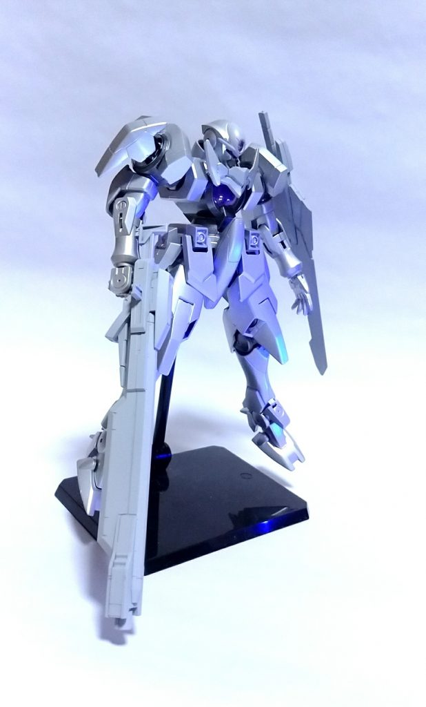アンドレイ・スミルノフ機装備