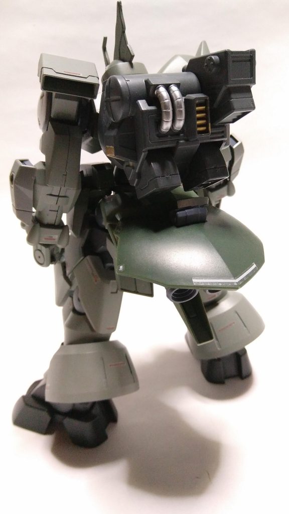 バックΣp[【◎】]ω・´)

ゲルググキャノンのバックパックにノーマルジンクスのパーツをベースにゲルググパーツをミキシングしたお尻。

ここは少しゲルググ感あると思います。