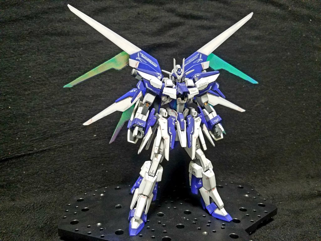 ガンプラの中で1番好きなAGE-FXを色んなジャンクパーツを使ってミキシングしてみました。発売してすぐに取りかかった作品なので、もうかなり前のものになります、、、
ライフル、ベースは新しいものに変えてあげました(^-^)
    +