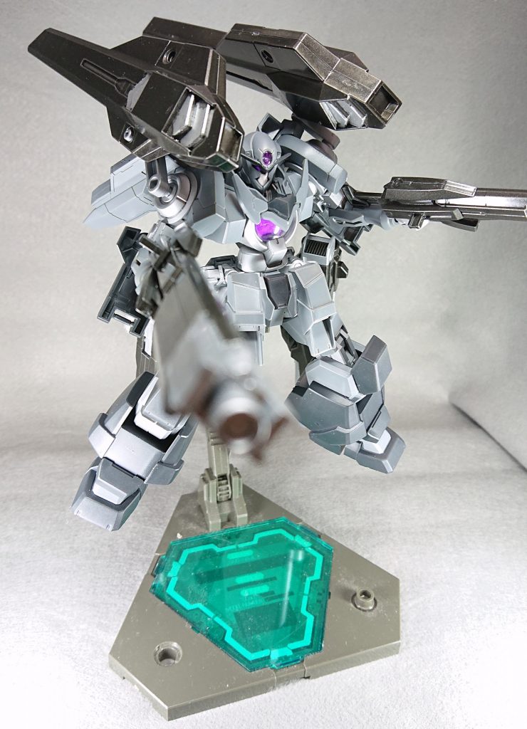 射撃ポーズ!
中々ポーズさせるのが難しいですね(^^;
かっこよく、ポーズさせたいです(笑)