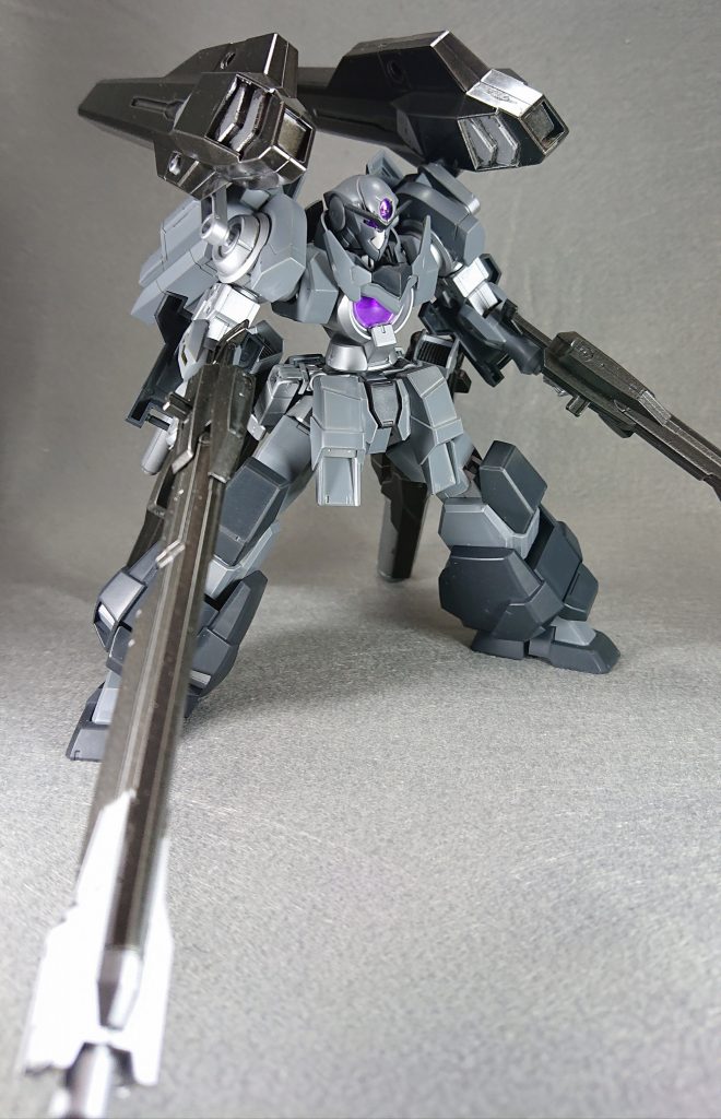 武装はアメイジングウェポンバインダー×2、GNロングライフル×2、レオパルド・ダ・ヴィンチのガトリング×2です!