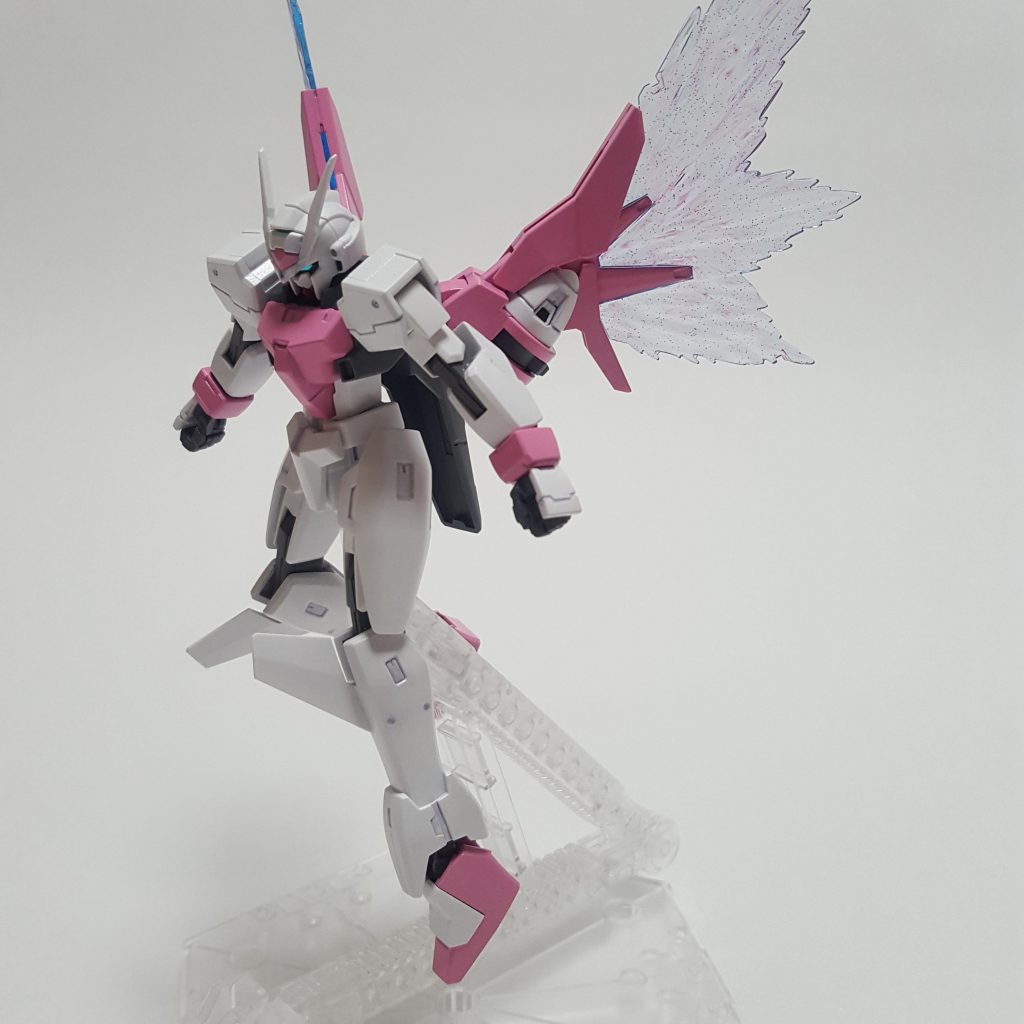 空に浮いているときは、妖精をイメージしました。