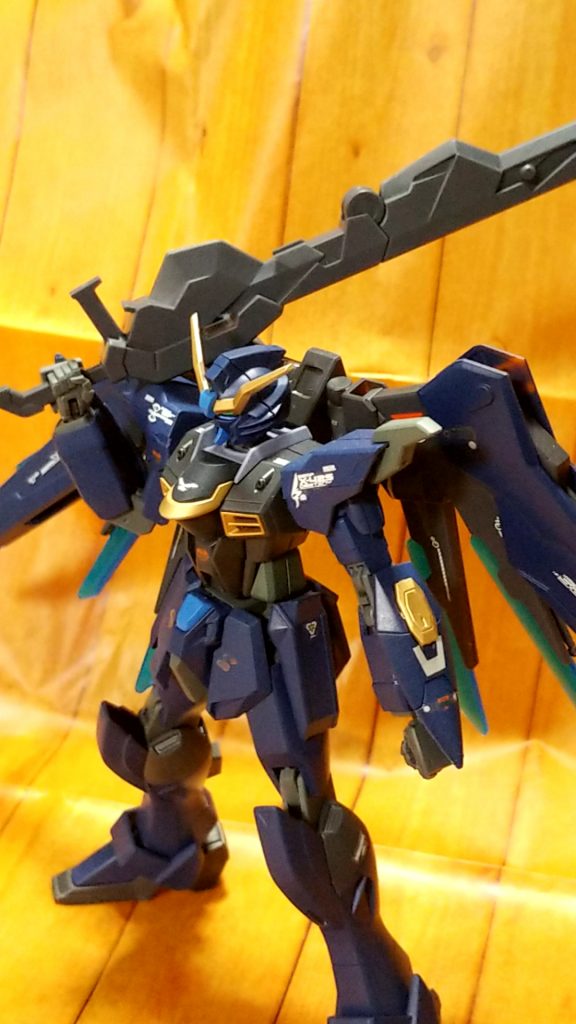 アロンダイトの代用品で、ダンタリオンのバヨネットを装備。