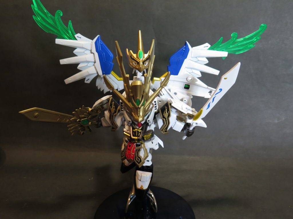 伏龍よ,今こそ鳳の翼を付け,再び羽ばたく時...