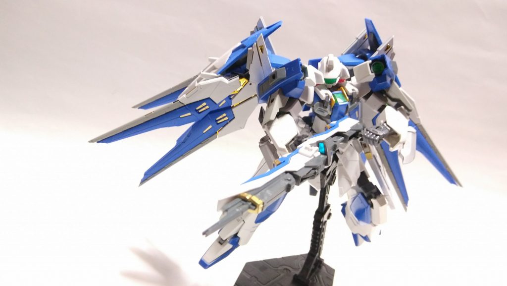 *MA-M21KF 高エネルギービールライフル*
ストライクフリーダムと同型のライフル
連結だと長距離を分離だと中距離をと手数がありレンジにおいても自由度が高い武装。