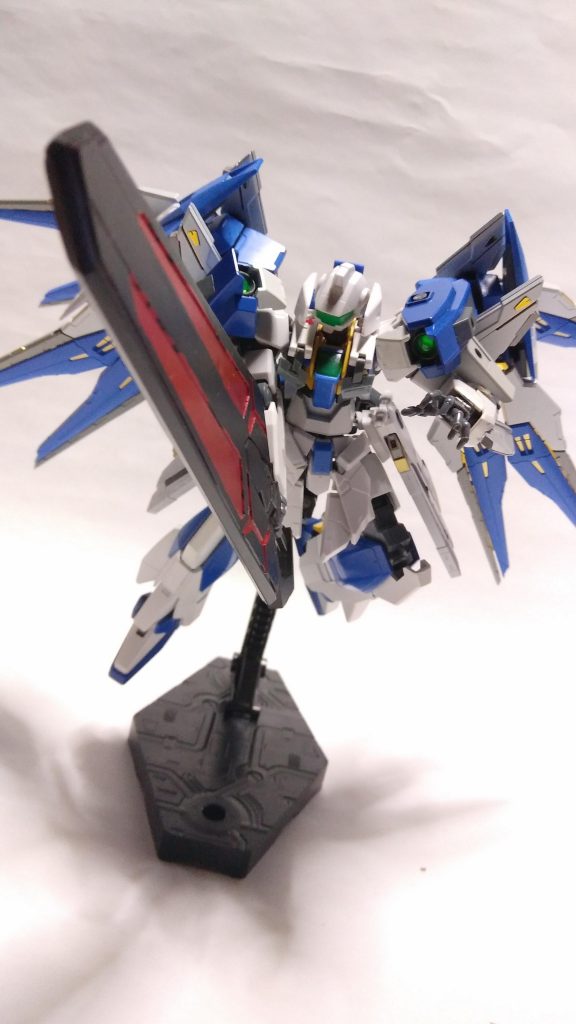 *魔装「ダーインスレイヴ」*
スロットNo.1
解除条件:「ダーインスレイヴ」によって
一定量以上ダメージを与える。
能力:装備すると解除するまで機体の性能を全解放し続ける。
機体への負担は一切考慮されておらず、時間が経過するにしたがい負荷が増え続け最後には機体の全機能が停止する。