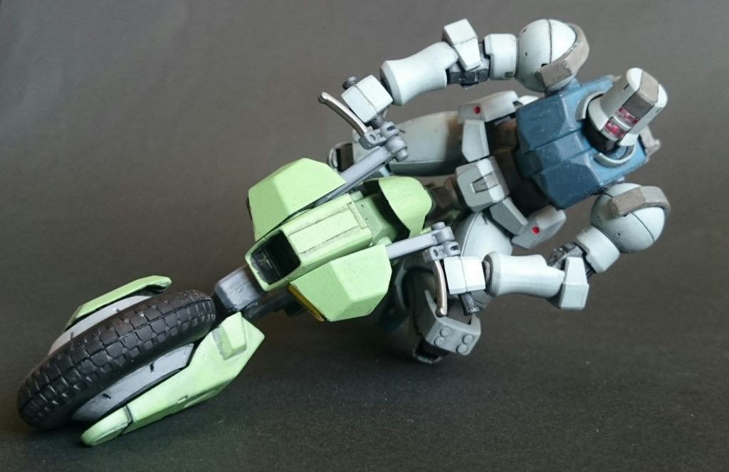 コーナリング 琥珀色の男の夢どこに