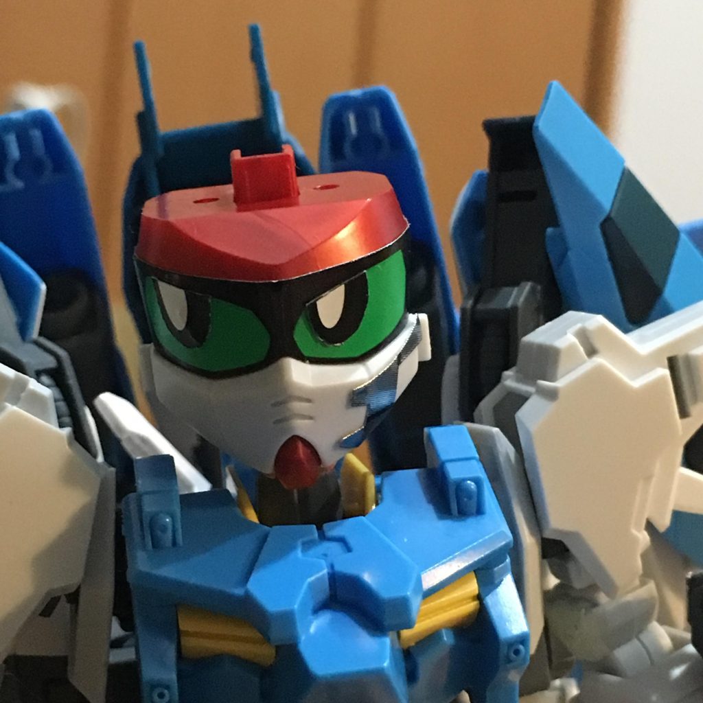 零丸瞳なしシールに他のレジェンドBBの瞳をくり抜いて貼ってます