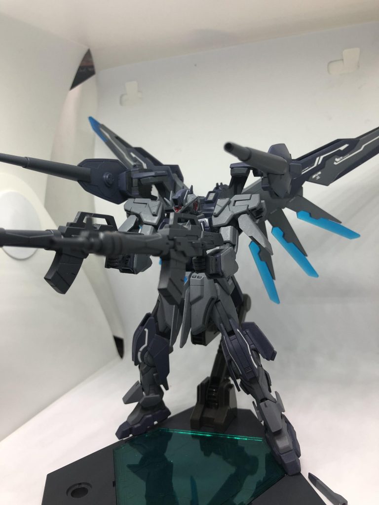 ハイマットフルバースト!!実は額にはハイメガキャノンが搭載されているので火力も充分です!