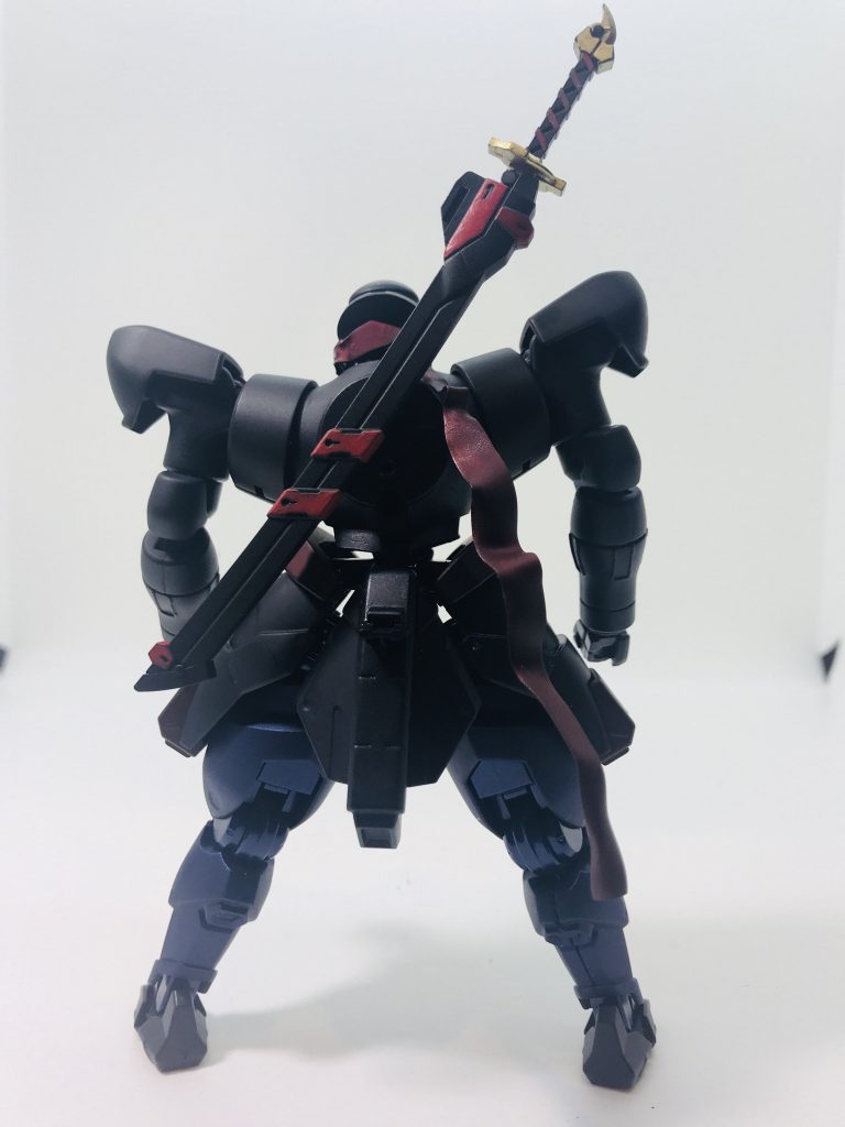 背面 鞘を刀に納刀時