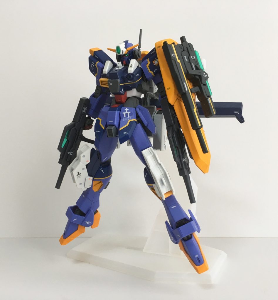 主にケルディムサーガのパーツを盛った感じとなっております。というか胴はまるまる使ってるのですが…(インパルスアルクの意味があまりない気が)