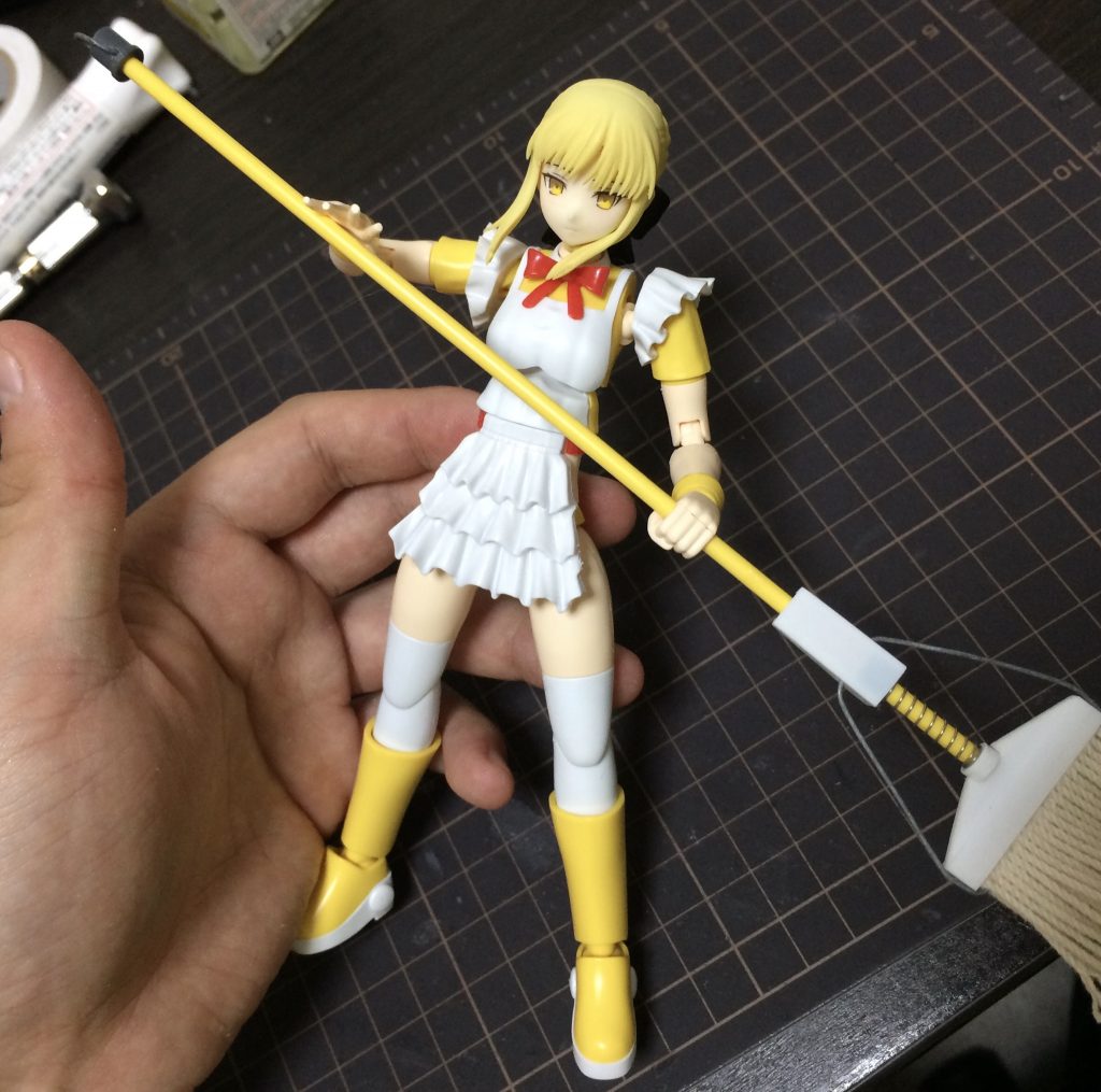 本体塗装前の画像です。 髪の色も含めて統一感があるので、これはこれでありかな?と思えてしまいますね。