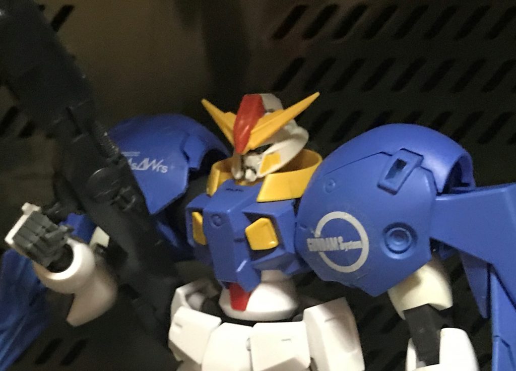 顔はスローネツバイの物をそのまま使いました。