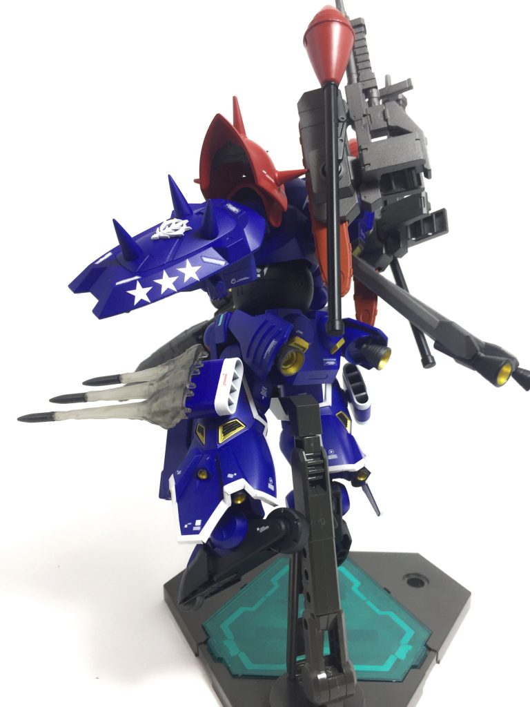 ◆脚部３連ミサイル◆
元々ティルトローターの武装であったミサイルを脚部に装備。