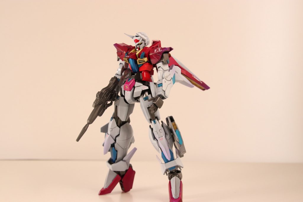 スタンダードモデル
フォトンバッテリーで
駆動する仕様になっている