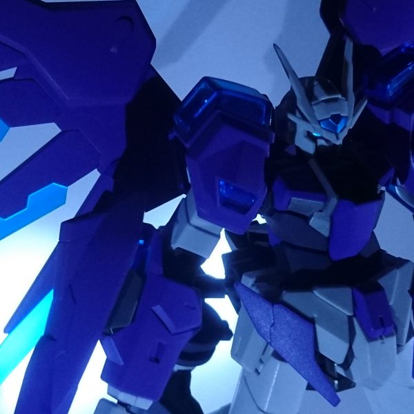 「2つの世界を繋ぐ機体」ガンダム00 リンカー