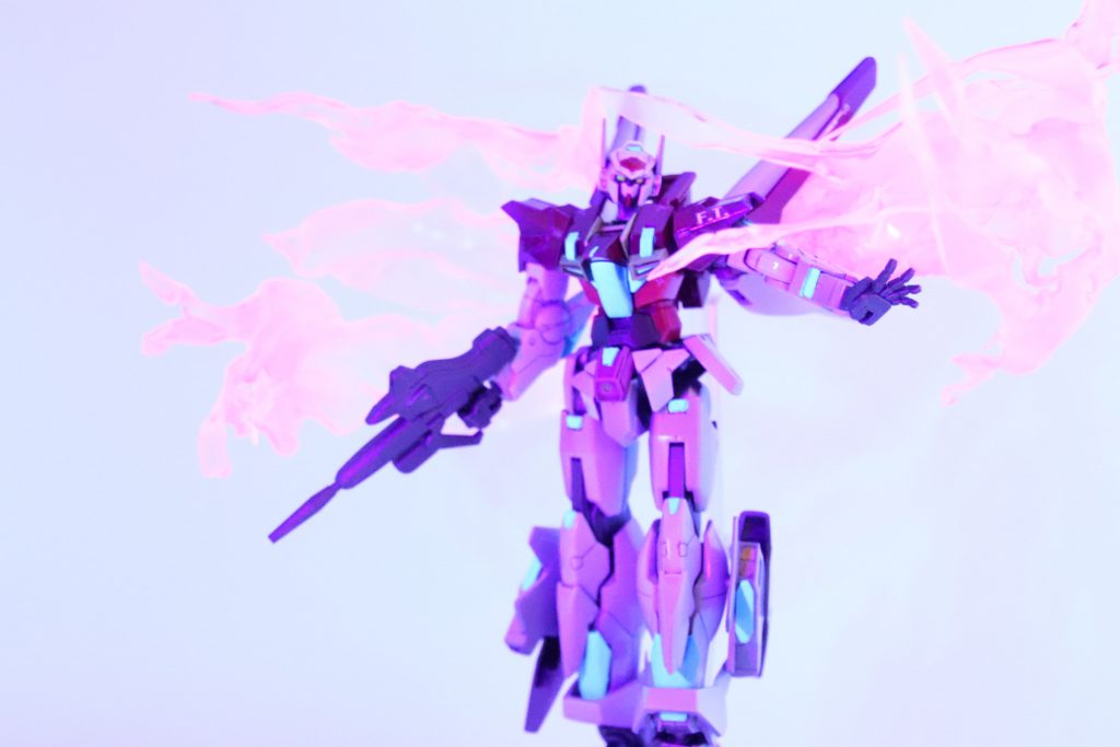 フォトンバリアなど
G-セルフの能力も兼ねているが
出力が高すぎる為
エネルギー不足が否めない