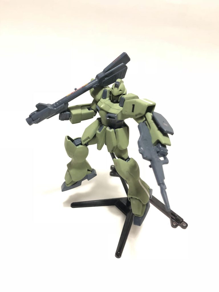 付属のスタンドでアクション
 
森林のパネルは無しだ！