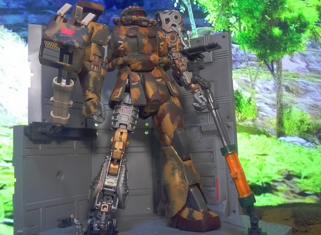 1年戦争　東南アジア戦線　ジオン軍　最前線基地　ザク改修中・・・–3枚目/制作者：sora